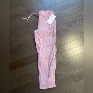Lululemon pink dance studio mid rise crop lined